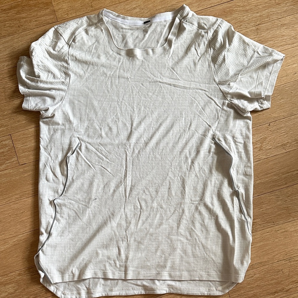 lululemon athletica Men's White Short Sleeve Crew Tee